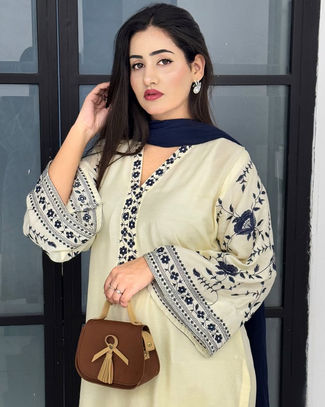 Zoya